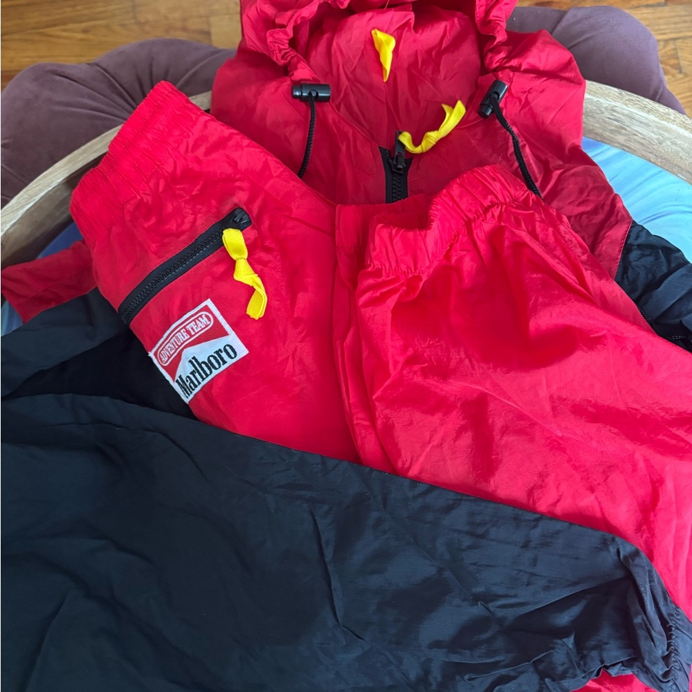 Vintage Marlboro Adventure Team Windbreaker Suit. Size Large with bag. Excellent